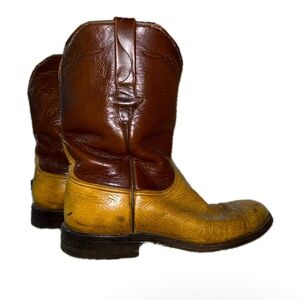 RARE Vintage Lucchese smooth Ostrich skin boots beautiful Vintage condition 9.5